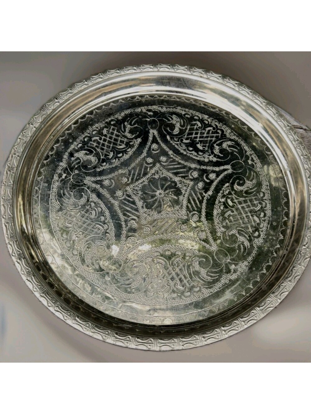 World Traveler Silvertoned  Ornate Design 16” Round Tray Platter 3 Legs 6"T Nice